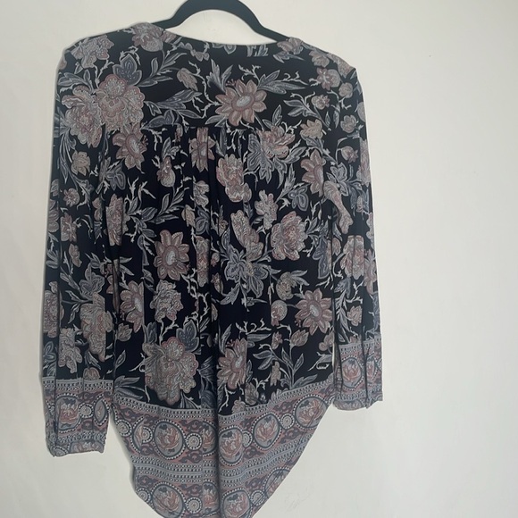 Lucky Brand floral XS top​ - Picture 2 of 5
